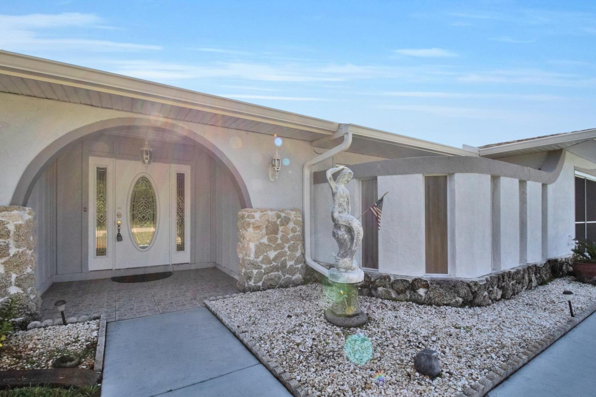 Pet Friendly Canal Front 3-Bedroom Grand Villa With Pool, Linai And Dock Port Charlotte Εξωτερικό φωτογραφία